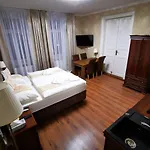 Corner House Lucenec