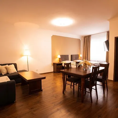 Corner House *
