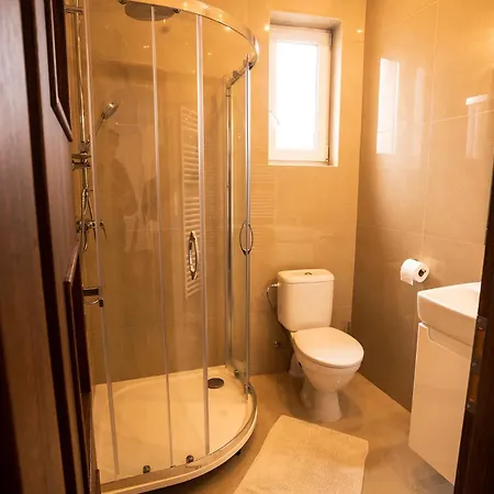 Apartament Corner House *
