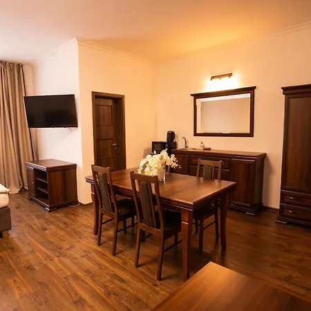 Apartmán Corner House Lučenec
