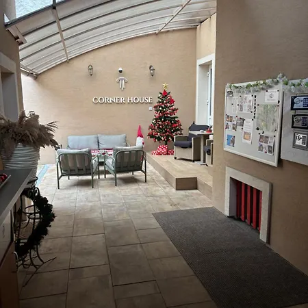 Corner House *