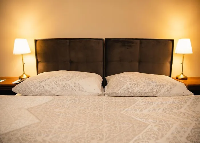 Corner House Appartement Lučenec