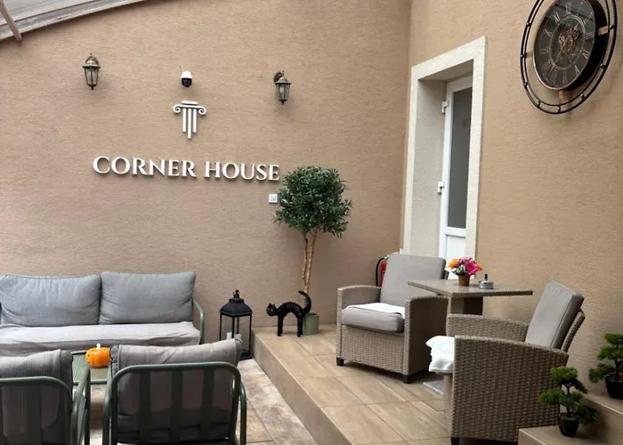 Corner House דירה Lučenec