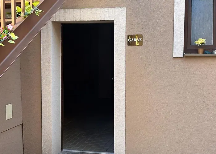 Corner House Appartement *